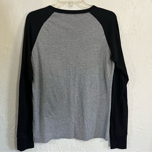 ⭐️ 3/$25 ⭐️ Tis The Season Long Sleeve Baseball Tee 🎄 - Picture 3 of 5